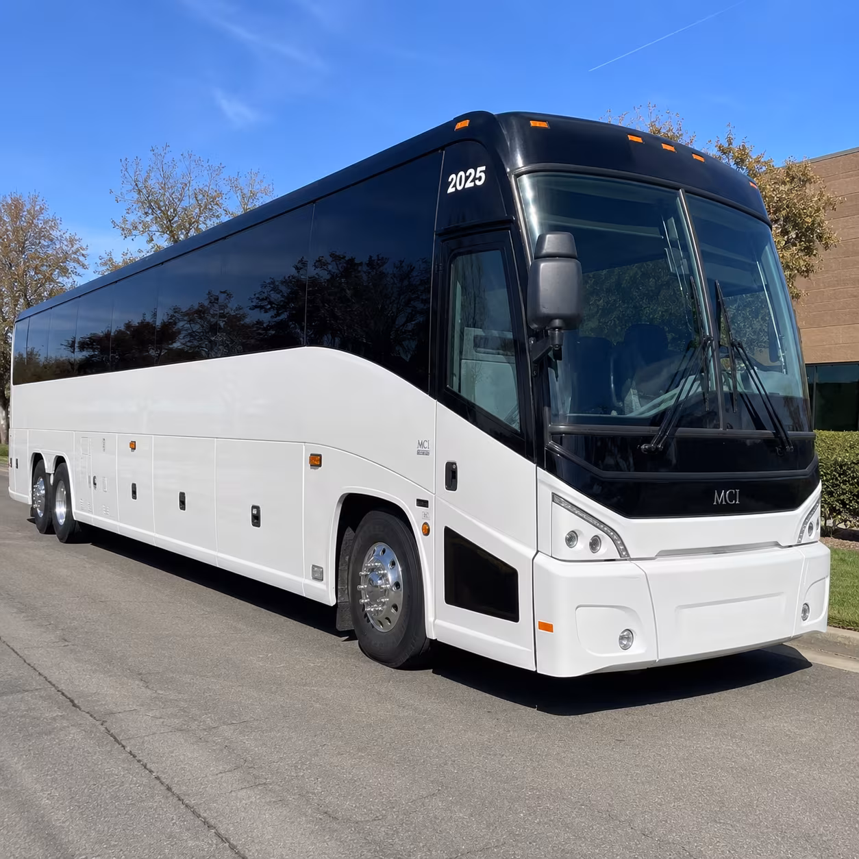 corporate retreat buses to hyatt regency tamaya and sandia resort