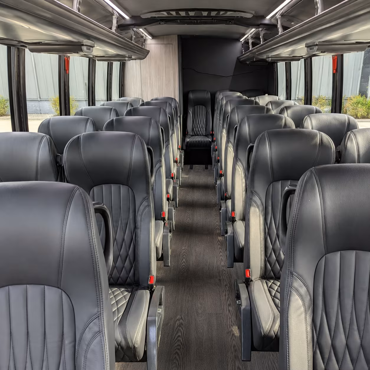 minibus rentals along the corrales wine trail
