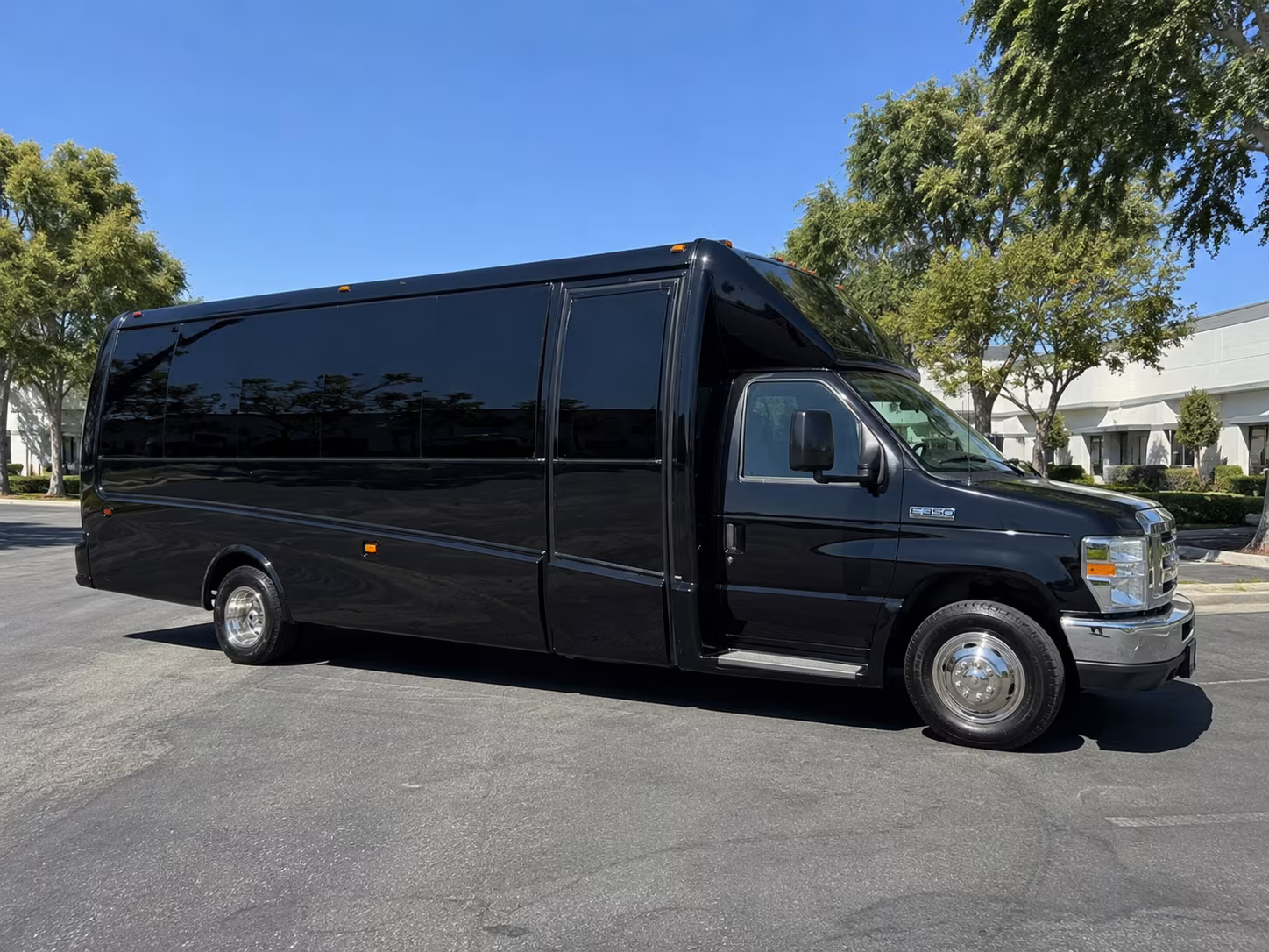 rio rancho new years eve party bus rental
