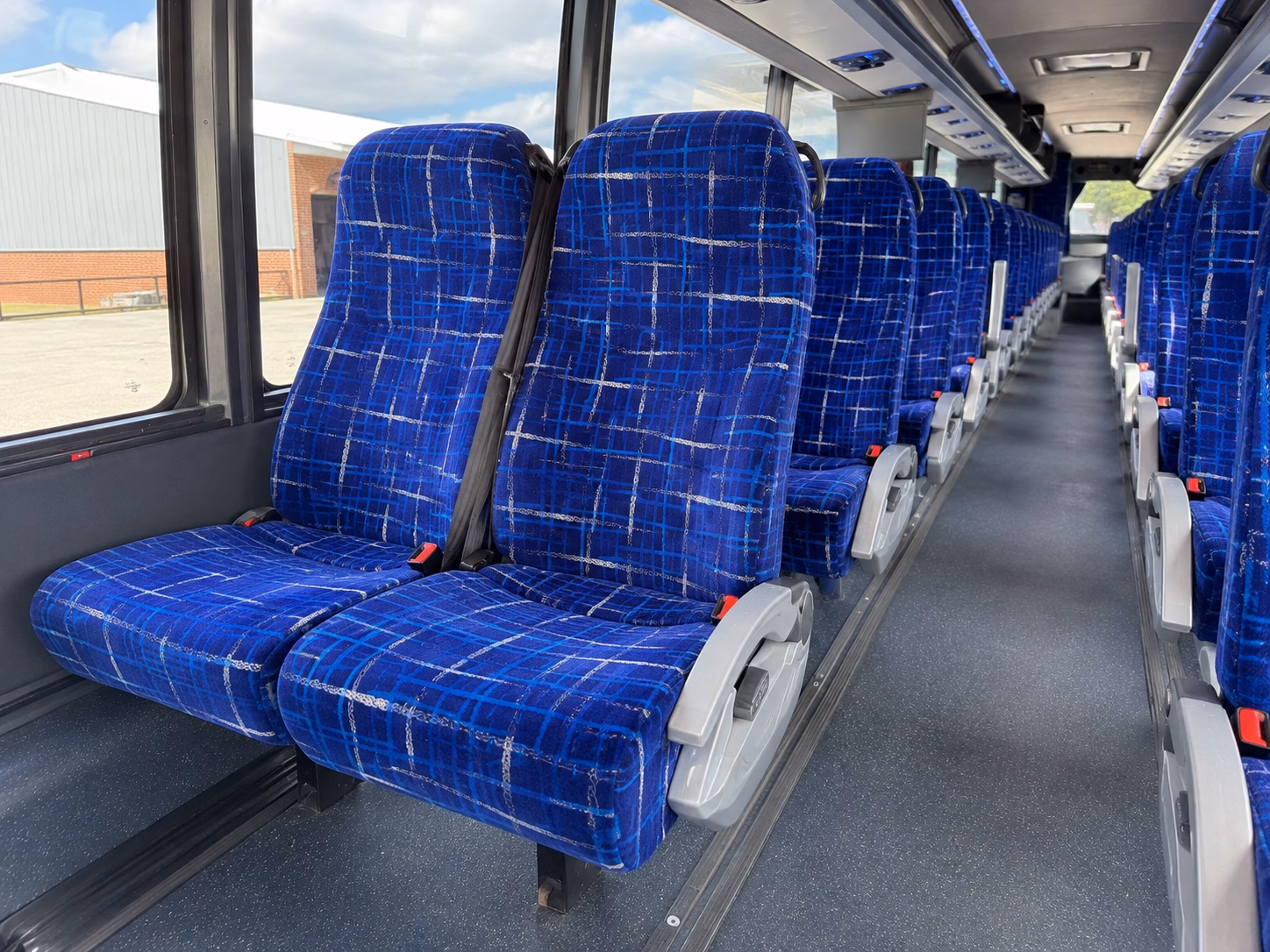 wedding day buses that handle rio rancho s sprawl and limited rideshare coverage